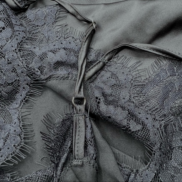 Black satin lace cami set top and bottom - Picture 13 of 14